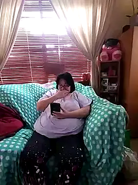 Snapshot of Bayou_Woman68 chatting on July 31, 2026, 7:02 pm Bayou Woman68 online show from July 31, 2026, 7:02 pm