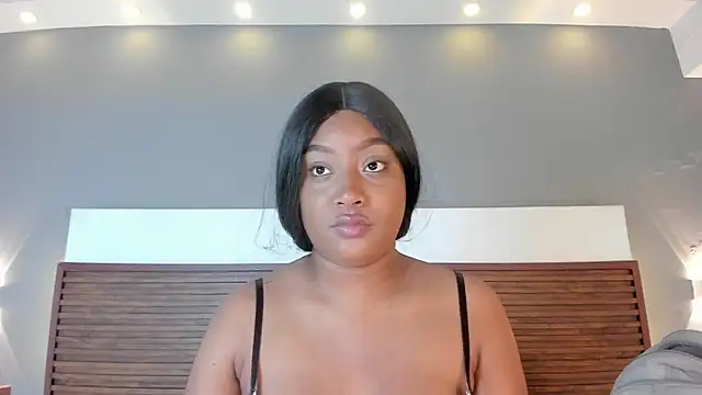 Snapshot of Adelehottman chatting on October 21, 2025, 12:06 pm Adelehottman online show from October 21, 2025, 12:06 pm