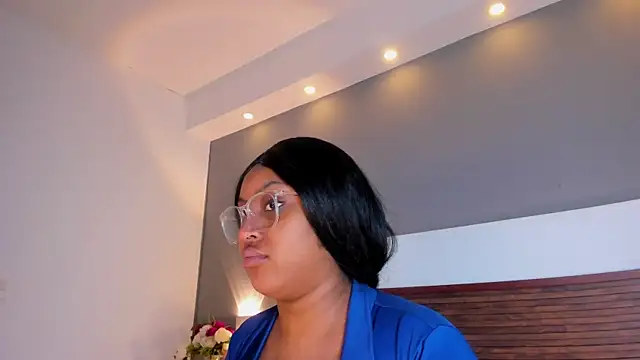 Snapshot of Adelehottman chatting on October 27, 2025, 12:20 pm Adelehottman online show from October 27, 2025, 12:20 pm