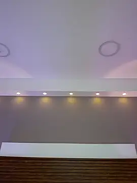 Snapshot of Adelehottman chatting on February 5, 2026, 12:21 pm Adelehottman online show from February 5, 2026, 12:21 pm