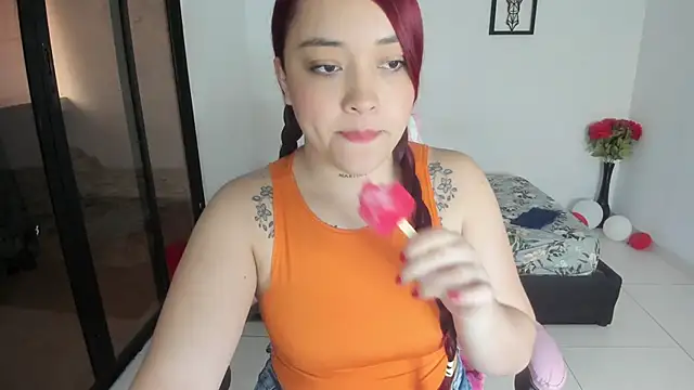 julinee smithh online show from October 24, 2025, 11:39 am