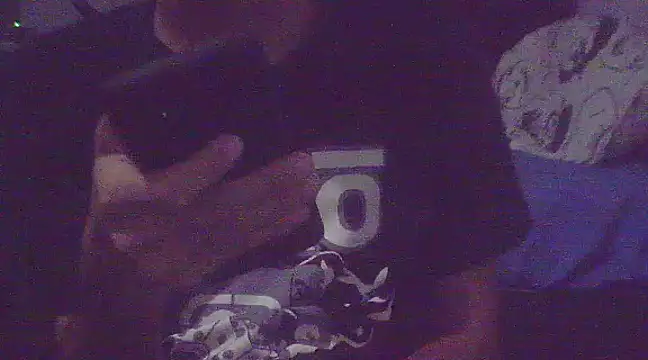 Snapshot of Skinnynerd chatting on December 3, 2024, 7:55 pm Skinnynerd online show from December 3, 2024, 7:55 pm