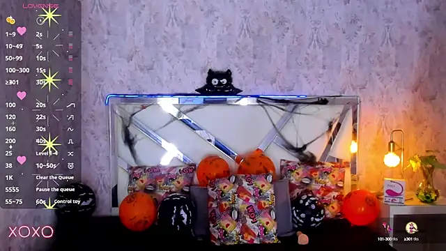 Snapshot of dominic_thailor chatting on October 7, 2025, 2:36 pm dominic thailor online show from October 7, 2025, 2:36 pm