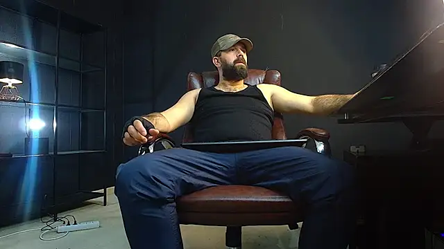 JackEthann online show from December 11, 2024, 5:32 am