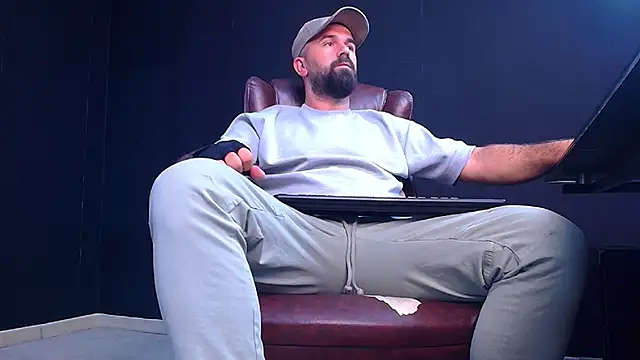 JackEthann online show from September 9, 2025, 4:56 am