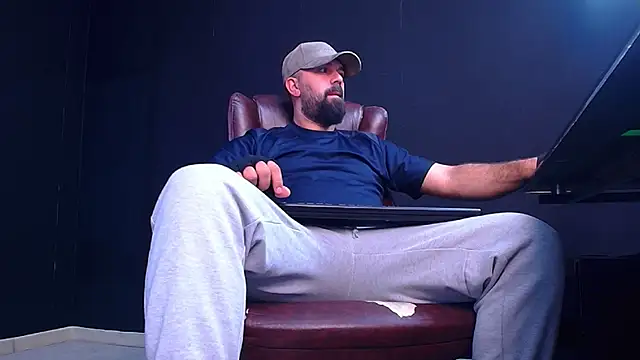 JackEthann online show from September 10, 2025, 5:07 am