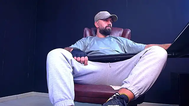 JackEthann online show from September 16, 2025, 6:14 am