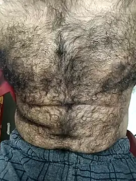 Snapshot of You_are__mine_ chatting on March 5, 2025, 4:35 pm You are mine online show from March 5, 2025, 4:35 pm