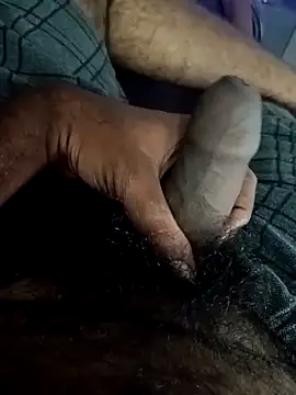 Snapshot of You_are__mine_ chatting on October 11, 2025, 8:35 am You are mine online show from October 11, 2025, 8:35 am