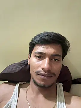 Snapshot of hairydude49 chatting on June 27, 2026, 4:39 am hairydude49 online show from June 27, 2026, 4:39 am