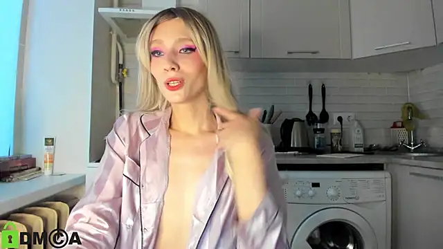  Alice Kitty online show from January 14, 2025, 1:06 pm