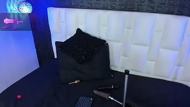 Snapshot of Abbyadams chatting on October 18, 2025, 3:20 am Abbyadams online show from October 18, 2025, 3:20 am