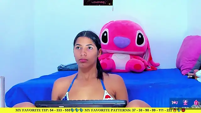 Snapshot of AriannaLewiis chatting on June 19, 2026, 7:06 pm AriannaLewiis online show from June 19, 2026, 7:06 pm