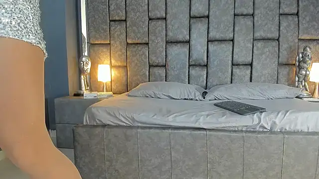 Snapshot of Matureyulyet chatting on September 9, 2025, 8:30 pm Matureyulyet online show from September 9, 2025, 8:30 pm