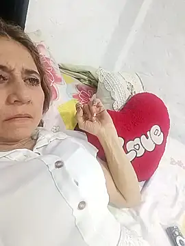 Snapshot of Matureyulyet chatting on February 1, 2026, 11:36 pm Matureyulyet online show from February 1, 2026, 11:36 pm