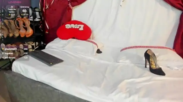 Snapshot of Matureyulyet chatting on February 21, 2026, 9:21 am Matureyulyet online show from February 21, 2026, 9:21 am