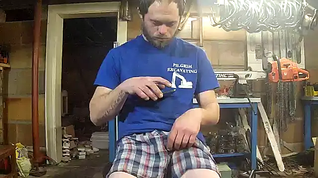 Bigoleslong98765 online show from March 19, 2026, 4:27 am