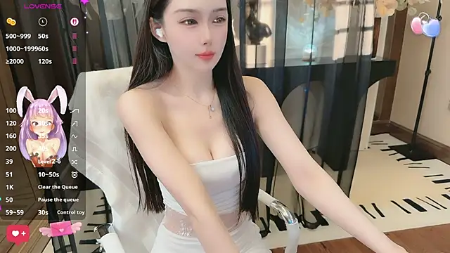 Aisi-20 online show from April 18, 2026, 2:04 am