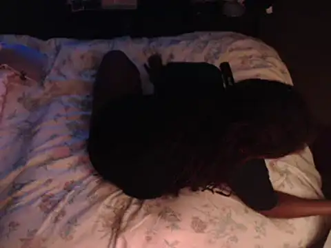 Snapshot of EbonyFetishQueen chatting on February 14, 2025, 7:28 am EbonyFetishQueen online show from February 14, 2025, 7:28 am