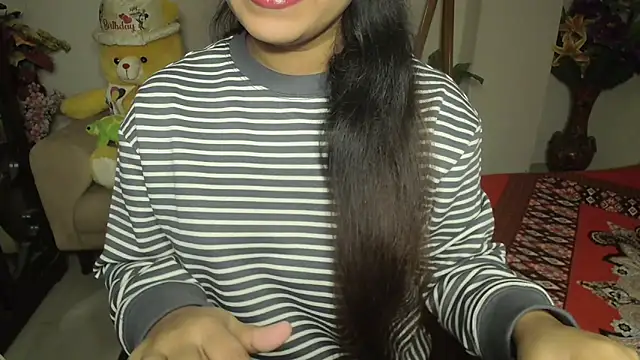 Snapshot of Most-Beautiful-Queen chatting on December 23, 2024, 6:16 pm Most-Beautiful-Queen online show from December 23, 2024, 6:16 pm