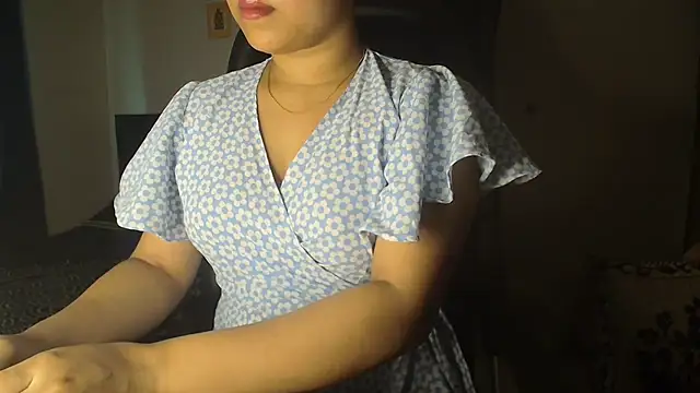 Most-Beautiful-Queen online show from May 23, 2026, 5:01 am