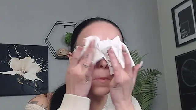 Snapshot of IzabelllNoir chatting on January 15, 2026, 9:03 am IzabelllNoir online show from January 15, 2026, 9:03 am