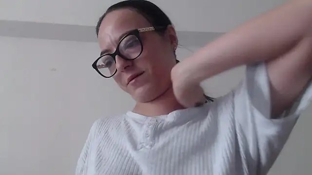 Snapshot of IzabelllNoir chatting on June 5, 2026, 9:26 am IzabelllNoir online show from June 5, 2026, 9:26 am