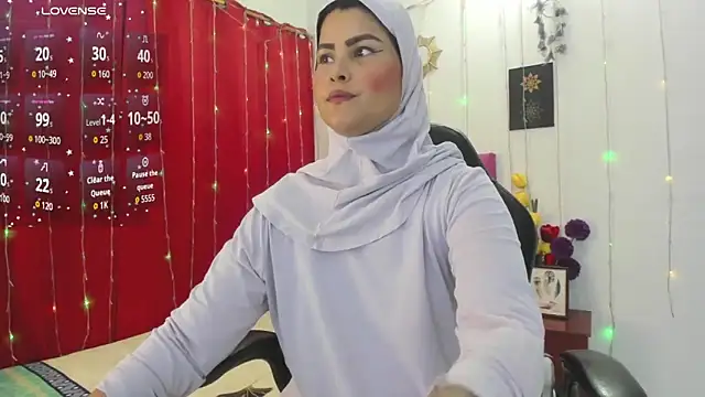 AishaAmin  online show from March 31, 2026, 12:16 pm