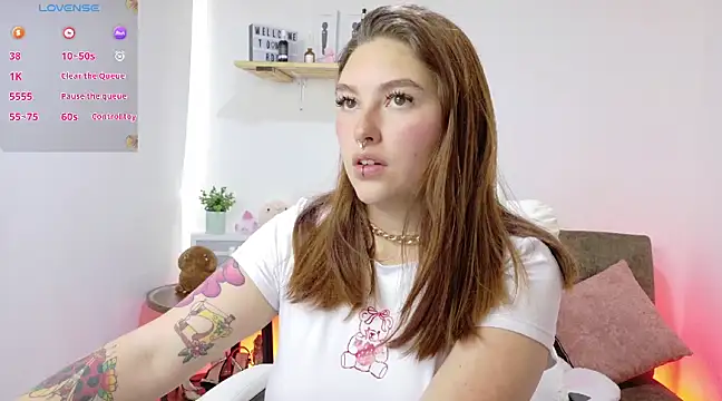 Snapshot of aaaaamy_1 chatting on March 7, 2025, 9:06 pm aaaaamy 1 online show from March 7, 2025, 9:06 pm