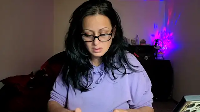 YourDreamLoverr online show from November 1, 2025, 12:45 am