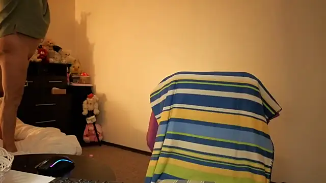 YourDreamLoverr online show from November 30, 2025, 12:36 am