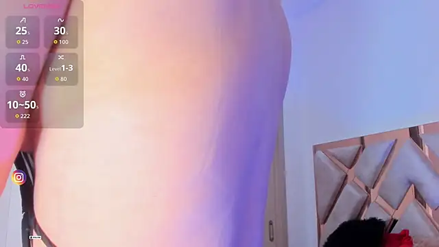 khloe  018 online show from April 11, 2026, 11:09 pm