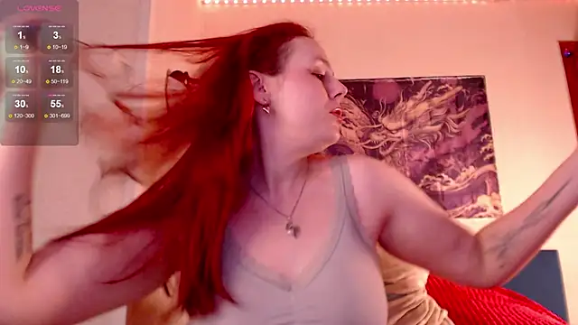 Snapshot of VanessaLincum chatting on September 29, 2025, 6:51 am VanessaLincum online show from September 29, 2025, 6:51 am