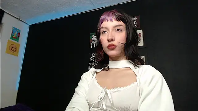 Snapshot of niakat_ chatting on January 17, 2025, 6:36 am niakat online show from January 17, 2025, 6:36 am