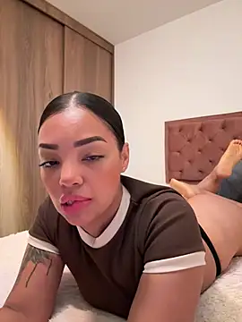 Snapshot of Sara_LipsX chatting on July 18, 2026, 1:21 am Sara LipsX online show from July 18, 2026, 1:21 am