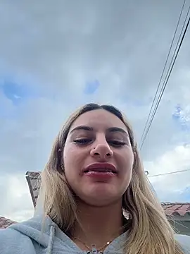 AtheneaRossi online show from March 20, 2026, 10:14 pm