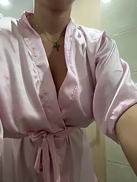 AtheneaRossi online show from March 23, 2026, 9:13 am