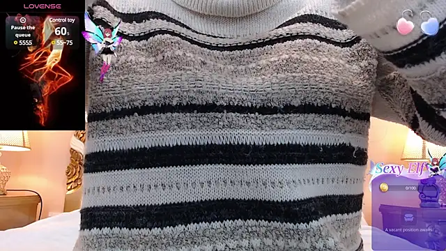 Snapshot of AdelinaVans chatting on December 24, 2024, 11:49 am AdelinaVans online show from December 24, 2024, 11:49 am