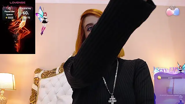 Snapshot of AdelinaVans chatting on January 5, 2025, 12:42 pm AdelinaVans online show from January 5, 2025, 12:42 pm