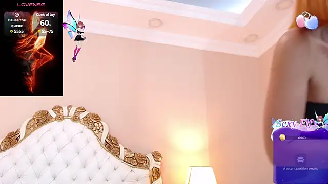 Snapshot of AdelinaVans chatting on January 13, 2025, 11:52 am AdelinaVans online show from January 13, 2025, 11:52 am