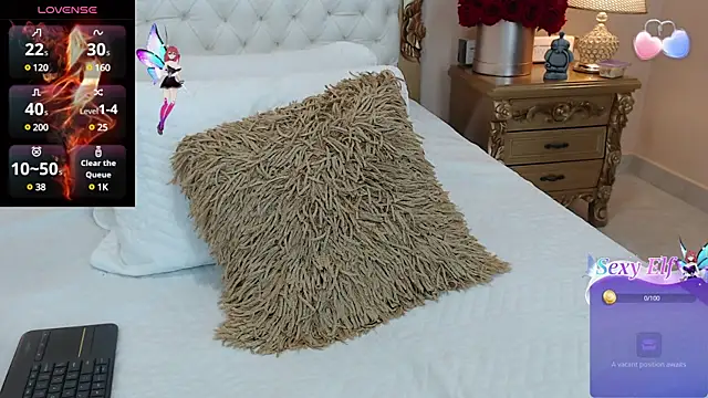 Snapshot of AdelinaVans chatting on February 18, 2025, 11:55 am AdelinaVans online show from February 18, 2025, 11:55 am