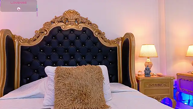 AdelinaVans online show from February 24, 2026, 11:41 am