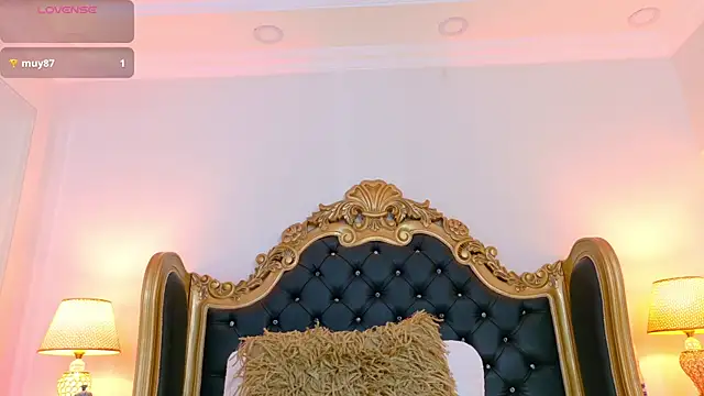 AdelinaVans online show from June 30, 2026, 11:55 am