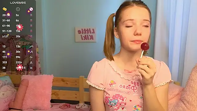 Snapshot of PrincessLittleKiki chatting on October 2, 2025, 7:37 am PrincessLittleKiki online show from October 2, 2025, 7:37 am