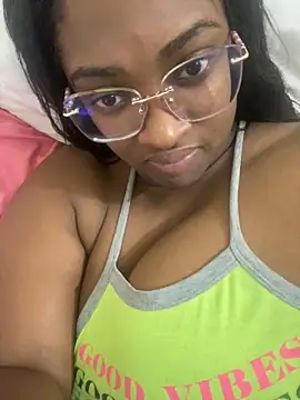  MARRTINNA  online show from December 15, 2024, 7:57 am