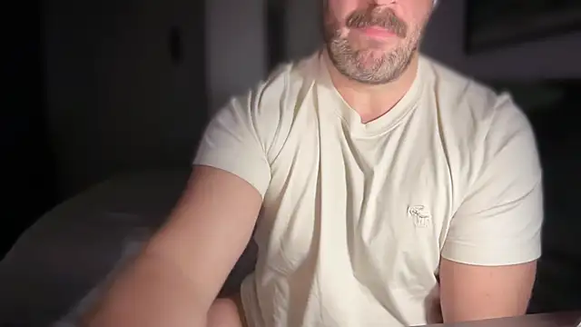 Mr Beef online show from November 18, 2025, 8:46 pm