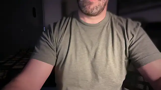 Mr Beef online show from November 19, 2025, 10:32 pm