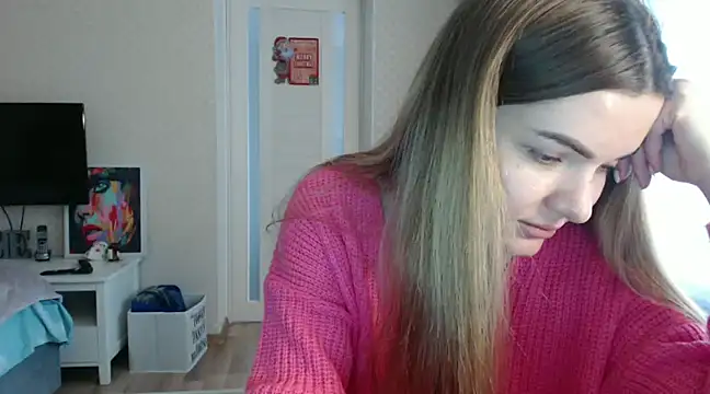 Snapshot of _JustmeHere_ chatting on January 13, 2025, 10:58 am JustmeHere online show from January 13, 2025, 10:58 am