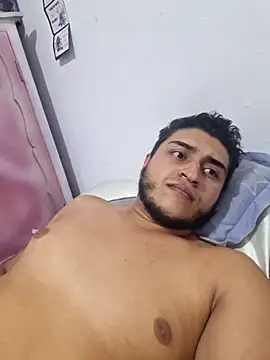 Juanhots online show from May 15, 2026, 12:06 am