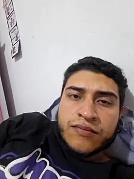 Juanhots online show from May 15, 2026, 11:23 pm
